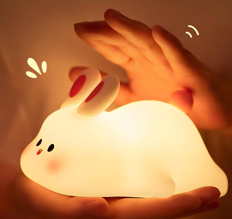 Luminária Infantil Abajur LED Siliconado Coelhinho AKL-L003 (LUMINAKLL003)